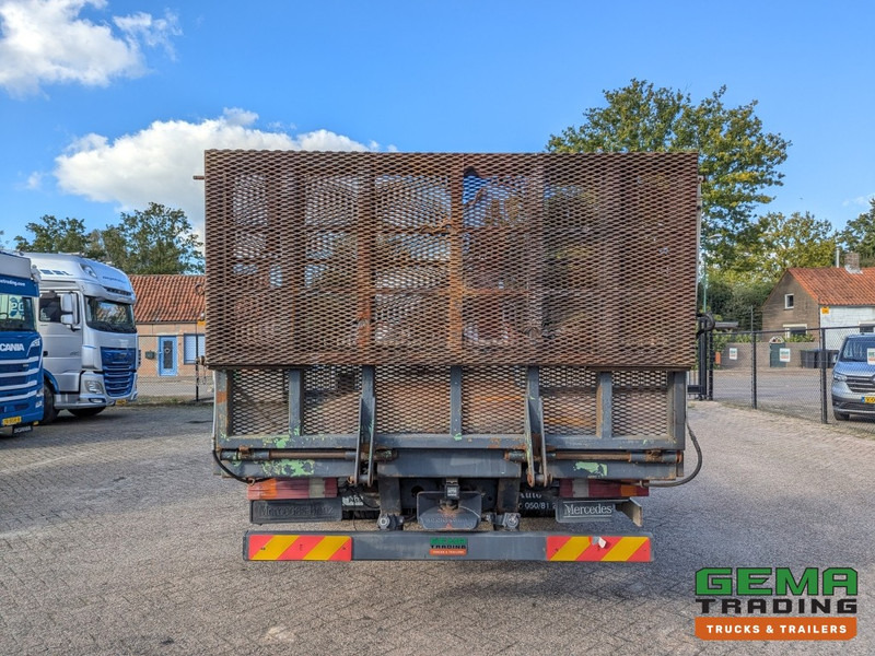 Mercedes-Benz Actros 1831 Sleepcab Euro2 MKG HLK80 3360KG - Air Suspension - Loading Ramp (V796) - Tovornjak s kesonom, Tovornjak z dvigalom: slika 5 Mercedes-Benz Actros 1831 Sleepcab Euro2 MKG HLK80 3360KG - Air Suspension - Loading Ramp (V796) - Tovornjak s kesonom, Tovornjak z dvigalom: slika 5