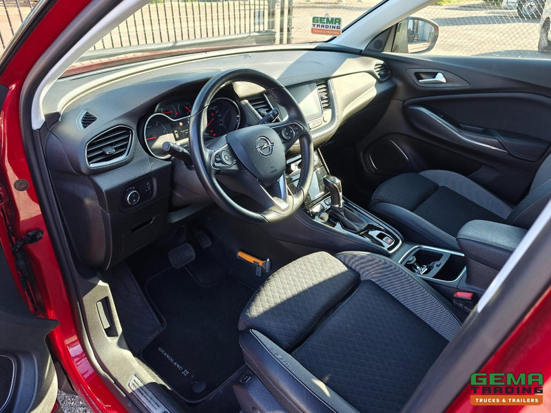 Opel Grandland X 1.5 CDTi - Euro6 BG - Automaat - 4-Seizoens Banden - NIEUWE MOTOR met 3 jaar garantie - 06/2026 APK - Avtomobil: slika 5 Opel Grandland X 1.5 CDTi - Euro6 BG - Automaat - 4-Seizoens Banden - NIEUWE MOTOR met 3 jaar garantie - 06/2026 APK - Avtomobil: slika 5
