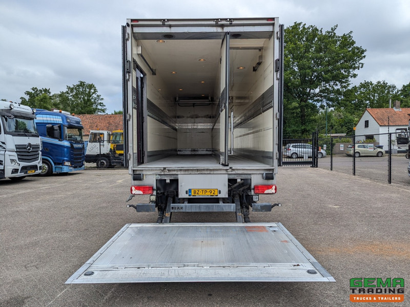 Scania P230 4x2 Dagcab Euro5 - Koel-VriesBak 8.4m + Carrier Supra 950MT + Laadklep 2000kg - Tovornjak hladilnik: slika 4 Scania P230 4x2 Dagcab Euro5 - Koel-VriesBak 8.4m + Carrier Supra 950MT + Laadklep 2000kg - Tovornjak hladilnik: slika 4