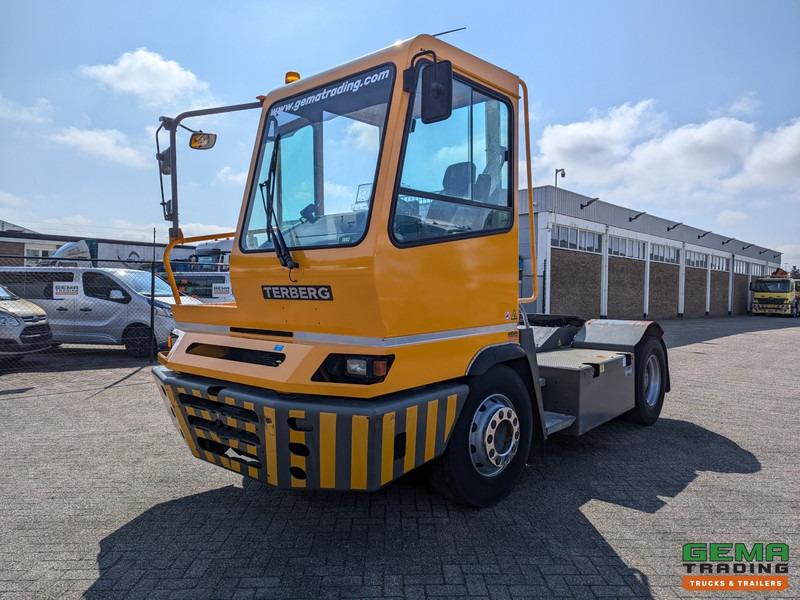 Terberg YT222 Allison - Schotel 30T - Landbouw kenteken - Uren 26725 - Terminalski traktor: slika 1 Terberg YT222 Allison - Schotel 30T - Landbouw kenteken - Uren 26725 - Terminalski traktor: slika 1