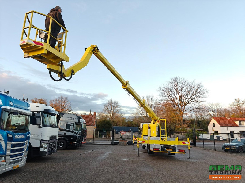 DAF LF 180 FA 4x2 Dagcab Euro6A - T225 Ruthman - Hoogwerker- 101.534km - 04/2026 APK - Tovornjak: slika 3 DAF LF 180 FA 4x2 Dagcab Euro6A - T225 Ruthman - Hoogwerker- 101.534km - 04/2026 APK - Tovornjak: slika 3