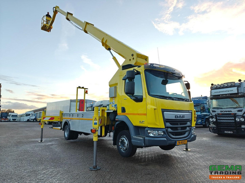 DAF LF 180 FA 4x2 Dagcab Euro6A - T225 Ruthman - Hoogwerker- 101.534km - 04/2026 APK - Tovornjak: slika 4 DAF LF 180 FA 4x2 Dagcab Euro6A - T225 Ruthman - Hoogwerker- 101.534km - 04/2026 APK - Tovornjak: slika 4