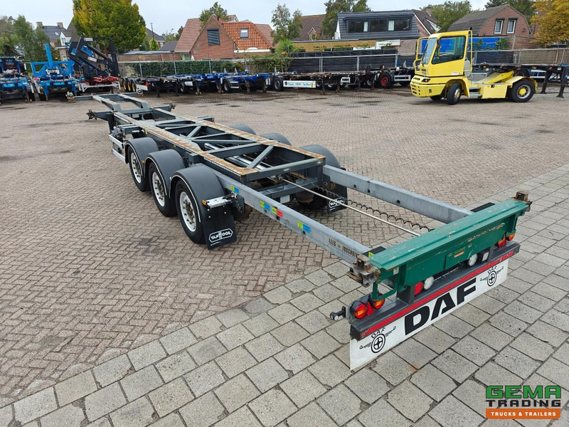 Van Hool A3C002 3-Assen MB - MULTI - Schijfremmen - LiftAs - Midden/Achterschuiver - Alle Aansluitingen - Alcoa - QuickLock - Kontejnerska polprikolica/ Polprikolica z zamenljivim tovoriščem: slika 4 Van Hool A3C002 3-Assen MB - MULTI - Schijfremmen - LiftAs - Midden/Achterschuiver - Alle Aansluitingen - Alcoa - QuickLock - Kontejnerska polprikolica/ Polprikolica z zamenljivim tovoriščem: slika 4