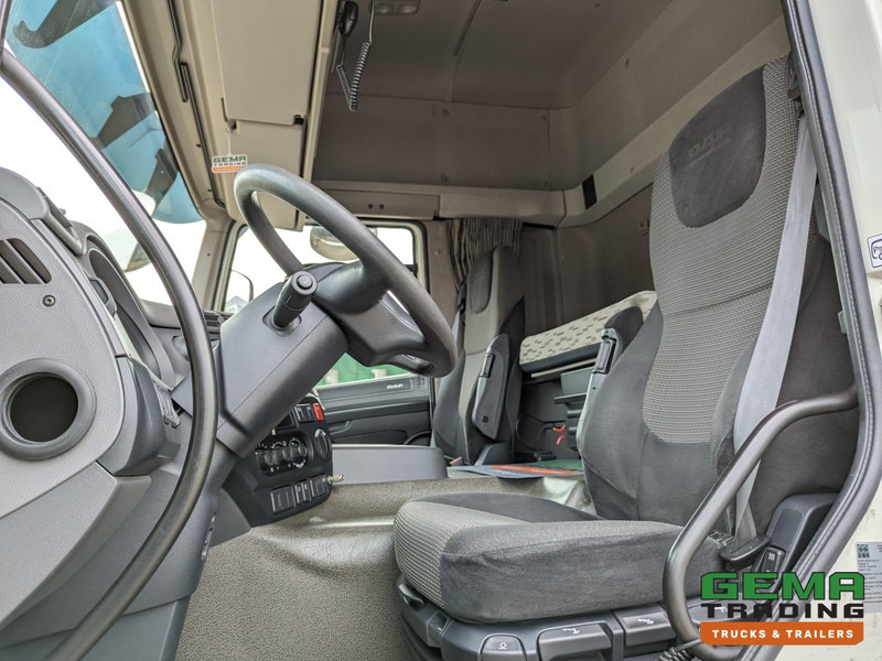 DAF FT CF460 4x2 Euro6 FT CF460 4x2 Spacecab Euro6 - Automaat - ADR equipped - Vlačilec: slika 5 DAF FT CF460 4x2 Euro6 FT CF460 4x2 Spacecab Euro6 - Automaat - ADR equipped - Vlačilec: slika 5