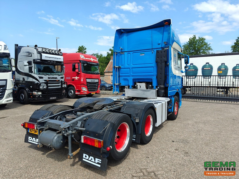 DAF FTS XF105.510 6x2 SuperSpaceCab Euro5 - Retarder - Dubbele Tanks - 10 Banden - Schuifschotel - NL TRUCK - Vlačilec: slika 3 DAF FTS XF105.510 6x2 SuperSpaceCab Euro5 - Retarder - Dubbele Tanks - 10 Banden - Schuifschotel - NL TRUCK - Vlačilec: slika 3