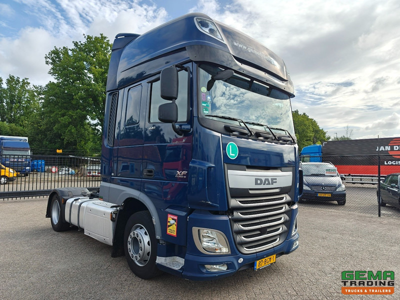 DAF XF 440 FT 4x2 SuperSpaceCab Euro6A - MEGA - Retarder - HandGeschakeld - 283.000KM! - Vlačilec: slika 2 DAF XF 440 FT 4x2 SuperSpaceCab Euro6A - MEGA - Retarder - HandGeschakeld - 283.000KM! - Vlačilec: slika 2