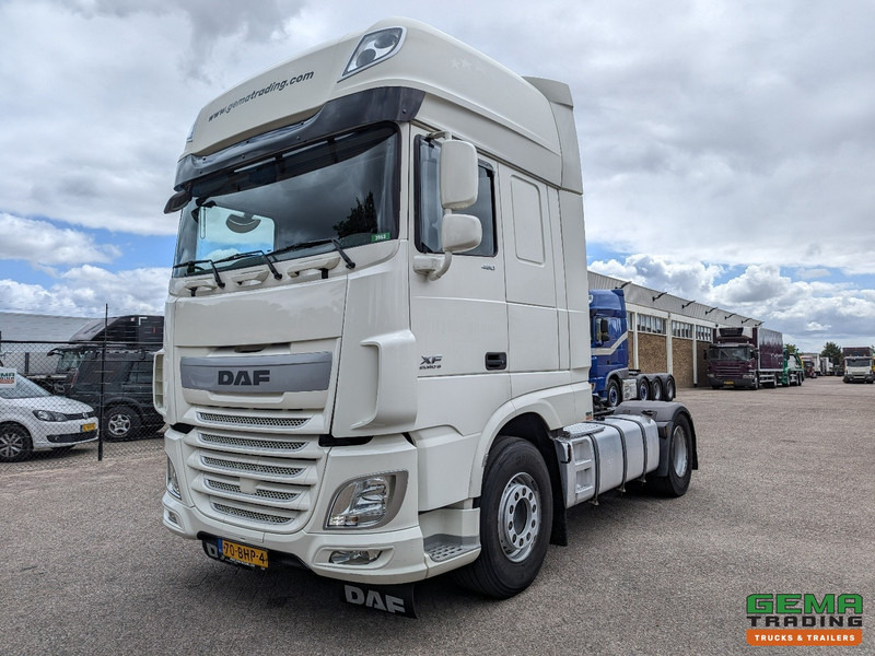 DAF XF 460 FT 4x2 Superspacecab Euro6A - Dubbele tanks - Navi - 11/2025APK - Vlačilec: slika 1 DAF XF 460 FT 4x2 Superspacecab Euro6A - Dubbele tanks - Navi - 11/2025APK - Vlačilec: slika 1