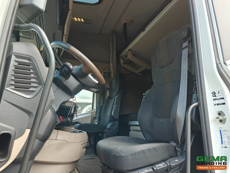 DAF XG+ 480 FT 4x2 Euro6E - MEGA/Lowdeck - Retarder - Dubbele tanks - MirrorCam - 2 DVS StarRating - Vlačilec: slika 5 DAF XG+ 480 FT 4x2 Euro6E - MEGA/Lowdeck - Retarder - Dubbele tanks - MirrorCam - 2 DVS StarRating - Vlačilec: slika 5