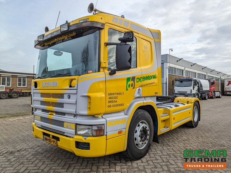 Scania P114-340 LA 4x2 CP19 Euro3 Manual - Side Skirts - Toolbox (T1350) - Vlačilec: slika 1 Scania P114-340 LA 4x2 CP19 Euro3 Manual - Side Skirts - Toolbox (T1350) - Vlačilec: slika 1