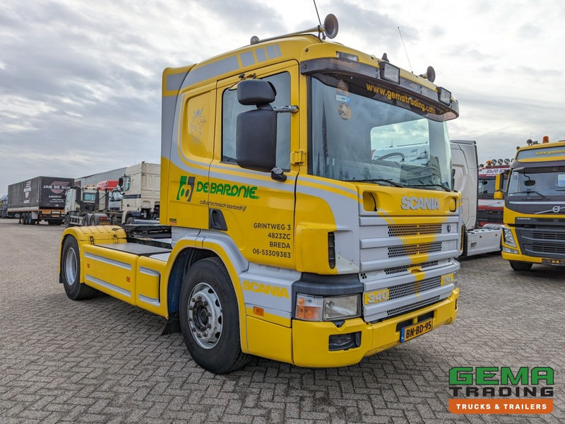 Scania P114-340 LA 4x2 CP19 Euro3 Manual - Side Skirts - Toolbox (T1350) - Vlačilec: slika 2 Scania P114-340 LA 4x2 CP19 Euro3 Manual - Side Skirts - Toolbox (T1350) - Vlačilec: slika 2