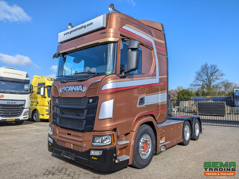 Scania S730 6x4 Topline Euro6 - V8 - Retarder - Costum Interior - Vollucht - Alcoa's - Vlačilec: slika 1 Scania S730 6x4 Topline Euro6 - V8 - Retarder - Costum Interior - Vollucht - Alcoa's - Vlačilec: slika 1