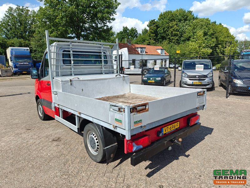 Volkswagen Crafter 2.0 TDI Euro5M - Open Laadbak 2.2m - Handgeschakeld - Trekhaak - 01/2026 APK - Dostavno vozilo s kesonom: slika 4 Volkswagen Crafter 2.0 TDI Euro5M - Open Laadbak 2.2m - Handgeschakeld - Trekhaak - 01/2026 APK - Dostavno vozilo s kesonom: slika 4