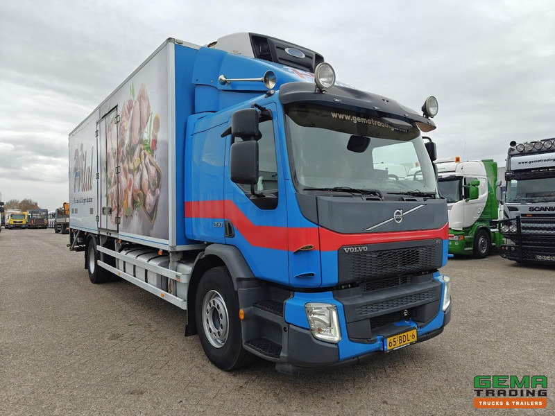 Volvo FE 250 4x2 Slaapcab Euro6 - Koel-Vriesbak 7.5m + Carrier Supra 750 Mt + Laadklep 2000kg - 01/2026 APK - Tovornjak hladilnik: slika 3 Volvo FE 250 4x2 Slaapcab Euro6 - Koel-Vriesbak 7.5m + Carrier Supra 750 Mt + Laadklep 2000kg - 01/2026 APK - Tovornjak hladilnik: slika 3