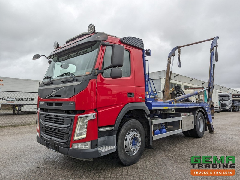Volvo FM330 4x2 Daycab Euro6 JOAB PortaalSysteem 14T - Extendable - 251.000km - Komunalni tovornjak: slika 1 Volvo FM330 4x2 Daycab Euro6 JOAB PortaalSysteem 14T - Extendable - 251.000km - Komunalni tovornjak: slika 1