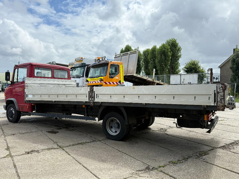 Mercedes-Benz 812 D 4X2 Pick-up Spring/Spring Belgium truck 7.5 Ton - Poltovornjak: slika 3 Mercedes-Benz 812 D 4X2 Pick-up Spring/Spring Belgium truck 7.5 Ton - Poltovornjak: slika 3