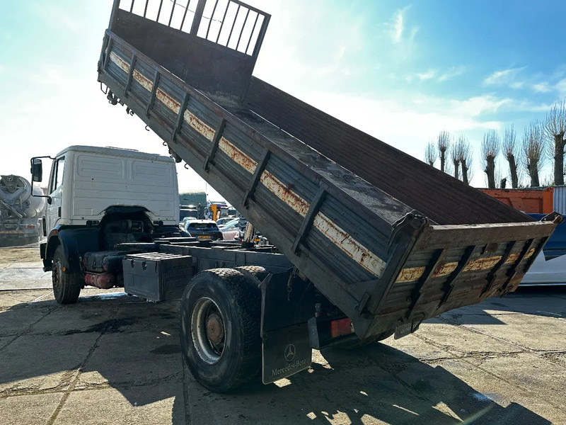 Mercedes-Benz SK 1733 V6 4X2 Tipper Spring/Spring EPS Manual Gearbox - Tovornjak prekucnik: slika 3 Mercedes-Benz SK 1733 V6 4X2 Tipper Spring/Spring EPS Manual Gearbox - Tovornjak prekucnik: slika 3