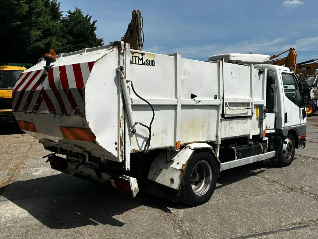 Mitsubishi Canter GARBAGE TRUCK SPRING/SPRING MANUAL GEARBO - Smetarski tovornjak: slika 3 Mitsubishi Canter GARBAGE TRUCK SPRING/SPRING MANUAL GEARBO - Smetarski tovornjak: slika 3
