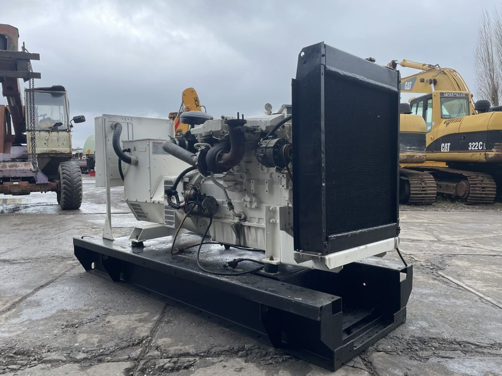 Perkins 100 KVA Generator 3 Phase Perkins 100 KVA Generator 3 Phase - Generator: slika 3 Perkins 100 KVA Generator 3 Phase Perkins 100 KVA Generator 3 Phase - Generator: slika 3