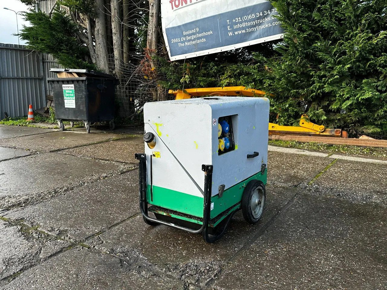 Pramac P6000S2 6KVA Generator Pramac P6000S2 6KVA Generator - Generator: slika 3 Pramac P6000S2 6KVA Generator Pramac P6000S2 6KVA Generator - Generator: slika 3