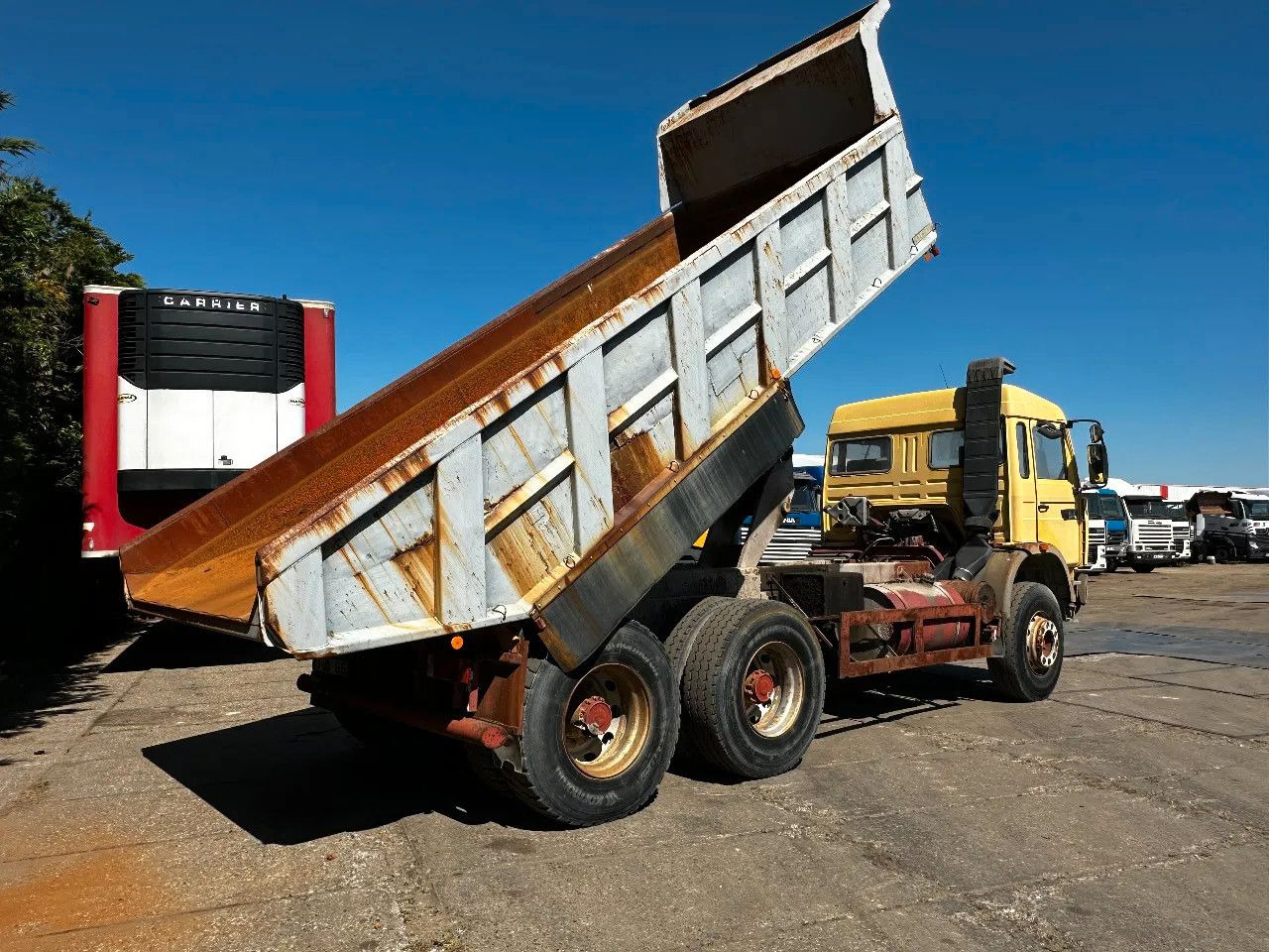 Renault G300 6X4 Tipper Spring/Spring Manual gearbox - Tovornjak prekucnik: slika 4 Renault G300 6X4 Tipper Spring/Spring Manual gearbox - Tovornjak prekucnik: slika 4