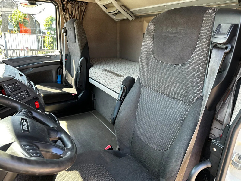 Vlačilec DAF XF 460 4X2 Tractor-unit Spring/Air Retarder ACC Euro6: slika 10