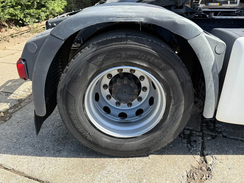 MAN TGX 18.480 4X2 Tractor-unit Spring/Air Retarder EURO5 Double Airco - Vlačilec: slika 5 MAN TGX 18.480 4X2 Tractor-unit Spring/Air Retarder EURO5 Double Airco - Vlačilec: slika 5