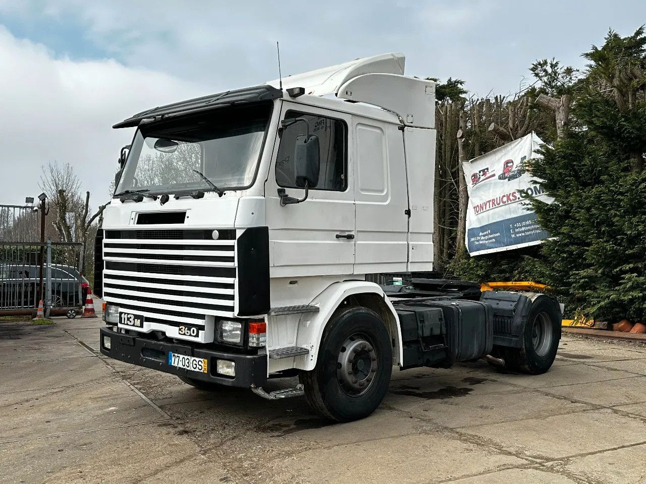 Scania R113-360 4X2 Tractor-unit Spring/Air Manual Gear - Vlačilec: slika 2 Scania R113-360 4X2 Tractor-unit Spring/Air Manual Gear - Vlačilec: slika 2