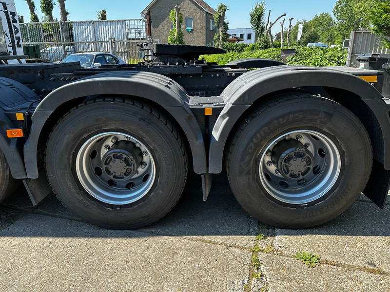 Volvo FH 16.750 8X4 Tractor-unit Push-pull 180T Retarder *Top condition* - Vlačilec: slika 4 Volvo FH 16.750 8X4 Tractor-unit Push-pull 180T Retarder *Top condition* - Vlačilec: slika 4