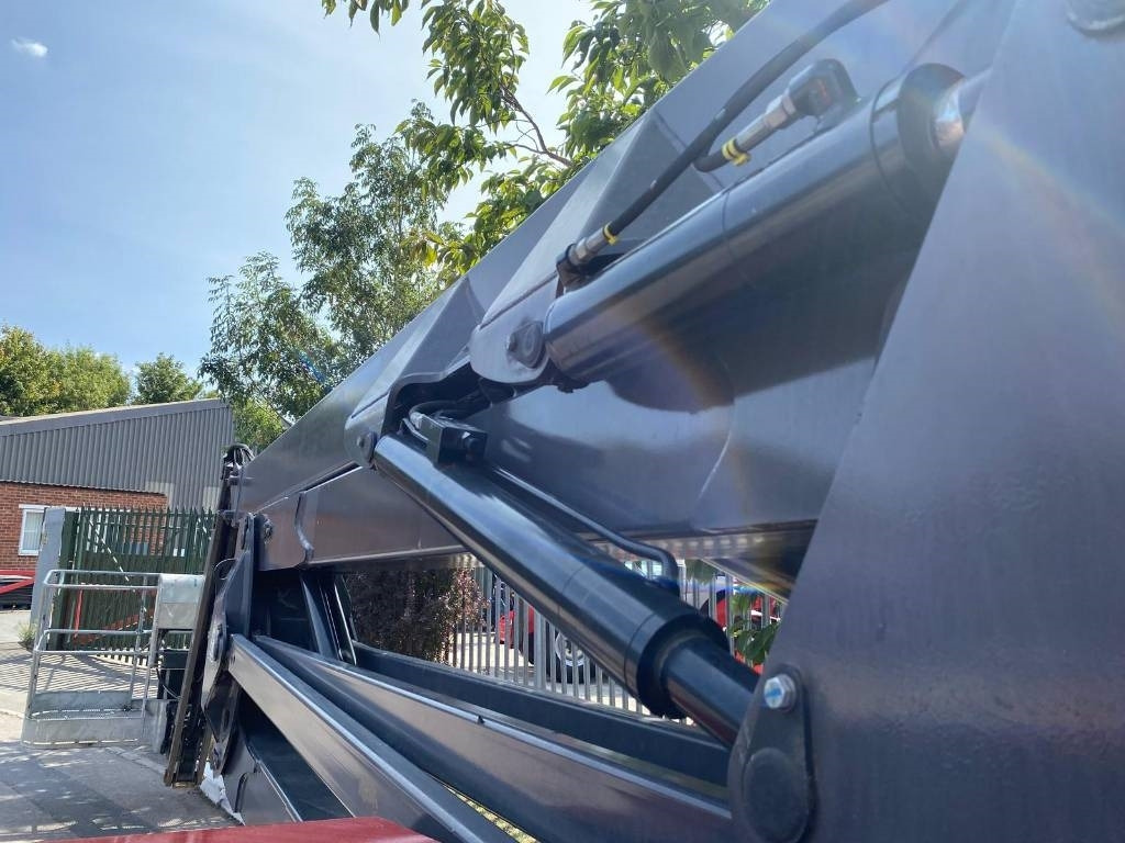 Manitou 200 ATJ - Zglobna dvižna ploščad: slika 5 Manitou 200 ATJ - Zglobna dvižna ploščad: slika 5