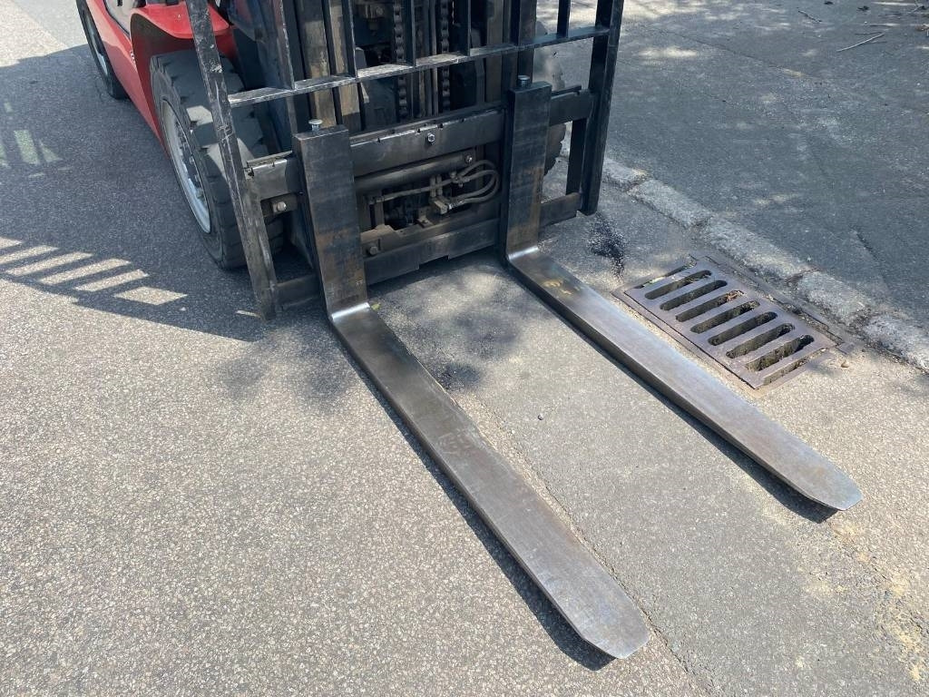 Manitou Mi25D - Diesel viličar: slika 4 Manitou Mi25D - Diesel viličar: slika 4