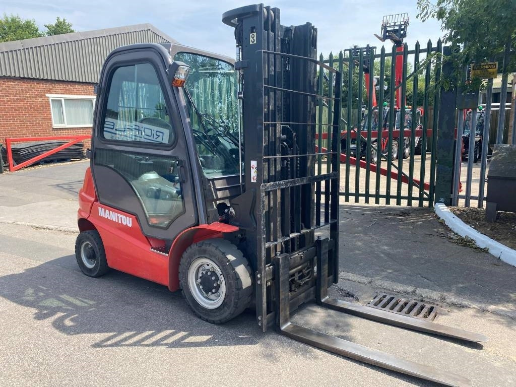 Manitou Mi25D - Diesel viličar: slika 2 Manitou Mi25D - Diesel viličar: slika 2
