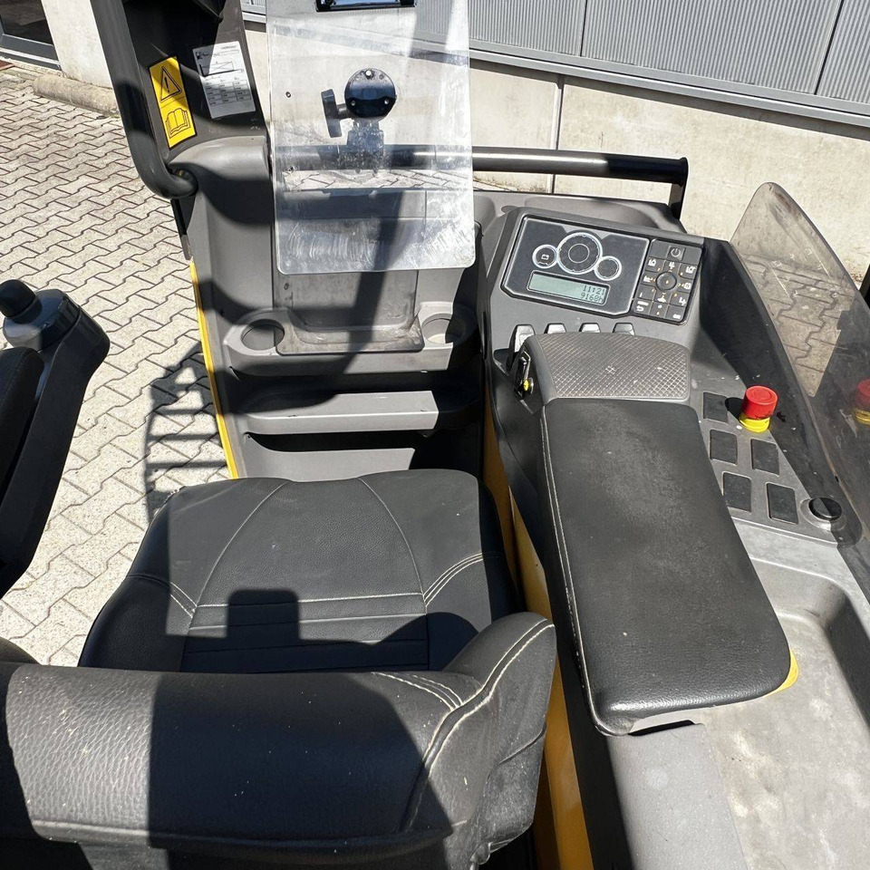 Atlet UND140DTFVRE675 - Viličar s pomičnim teleskopom: slika 4 Atlet UND140DTFVRE675 - Viličar s pomičnim teleskopom: slika 4