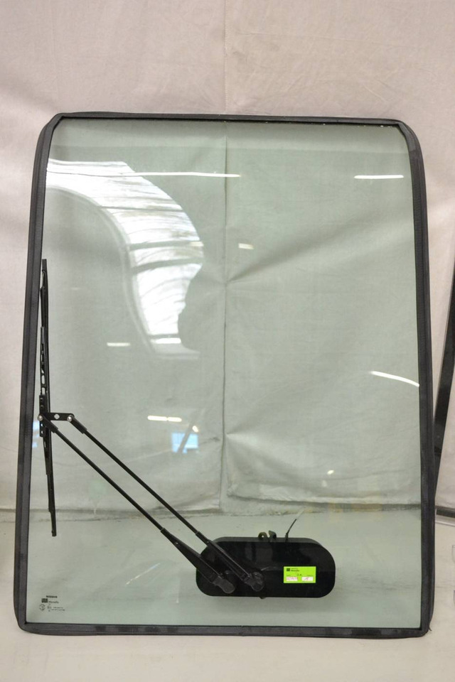 Complete set Nissan TX steel Cabin - Vrata in deli za Oprema za rokovanje z materiali: slika 4 Complete set Nissan TX steel Cabin - Vrata in deli za Oprema za rokovanje z materiali: slika 4