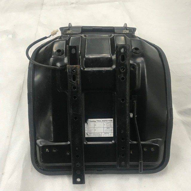KAB Kuip P1 PVC seat - Sedež za Oprema za rokovanje z materiali: slika 4 KAB Kuip P1 PVC seat - Sedež za Oprema za rokovanje z materiali: slika 4