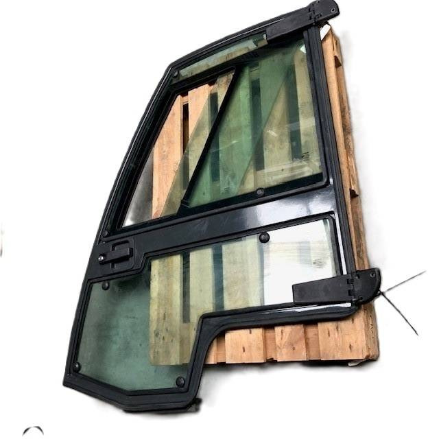 Left door for Nissan - Vrata in deli za Oprema za rokovanje z materiali: slika 3 Left door for Nissan - Vrata in deli za Oprema za rokovanje z materiali: slika 3