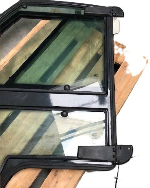 Left door for Nissan - Vrata in deli za Oprema za rokovanje z materiali: slika 5 Left door for Nissan - Vrata in deli za Oprema za rokovanje z materiali: slika 5