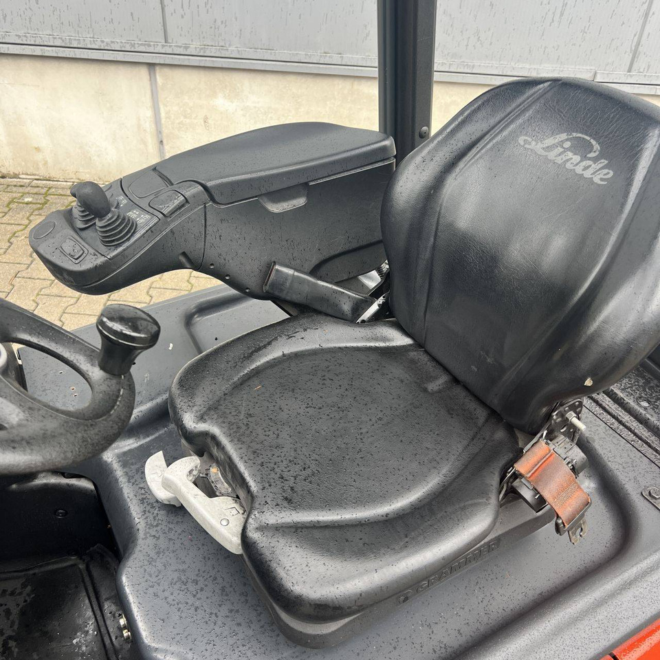 Linde E15 (386-02) EVO - Električni viličar: slika 4 Linde E15 (386-02) EVO - Električni viličar: slika 4
