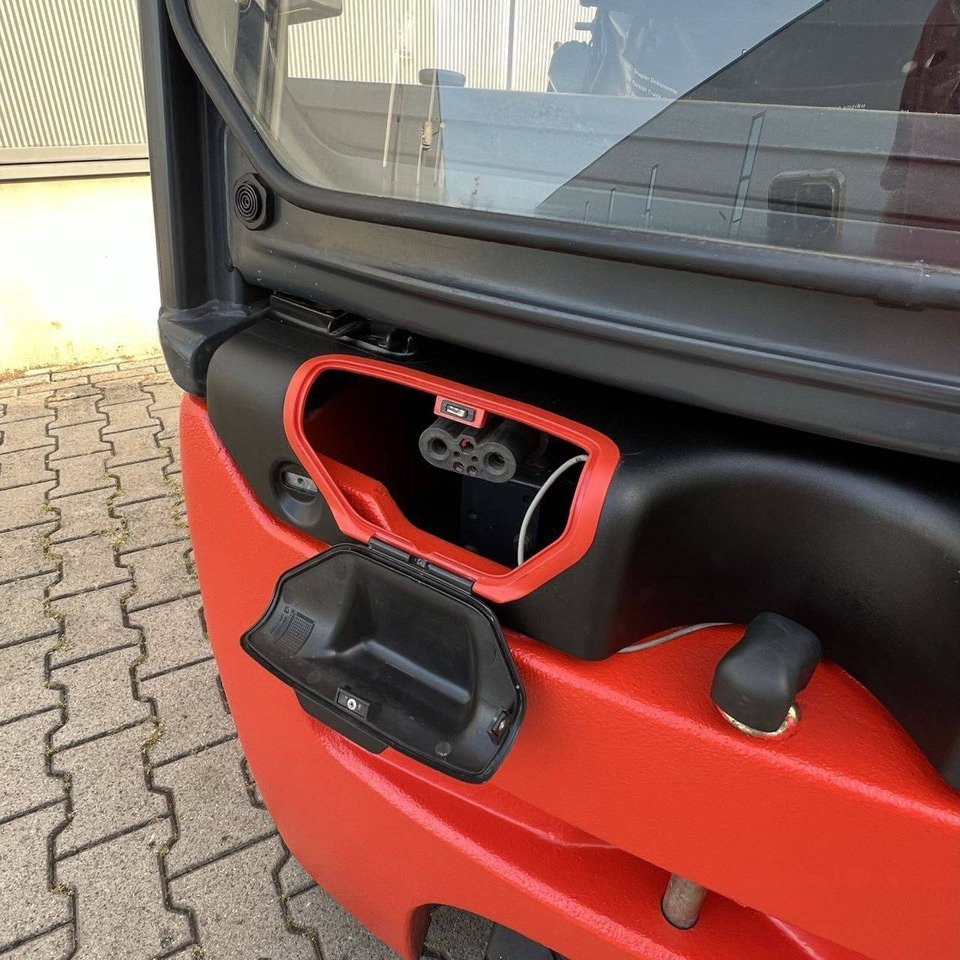 Linde E16 (386-02) EVO - Električni viličar: slika 4 Linde E16 (386-02) EVO - Električni viličar: slika 4