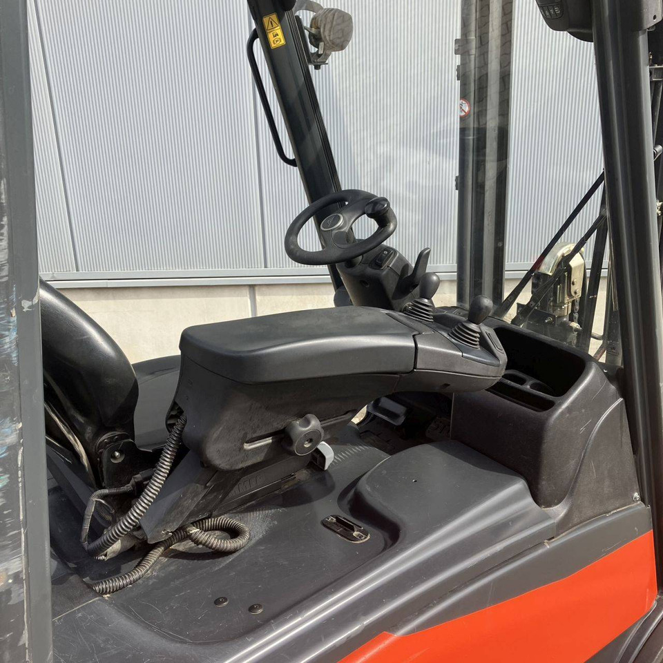 Linde E16PH-02 (386) EVO - Električni viličar: slika 3 Linde E16PH-02 (386) EVO - Električni viličar: slika 3
