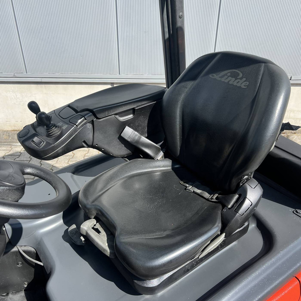 Linde E16PH (386-02) EVO - Električni viličar: slika 4 Linde E16PH (386-02) EVO - Električni viličar: slika 4