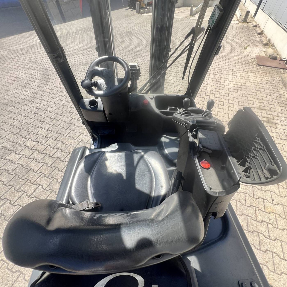 Linde E16PH (386-02) EVO - Električni viličar: slika 4 Linde E16PH (386-02) EVO - Električni viličar: slika 4