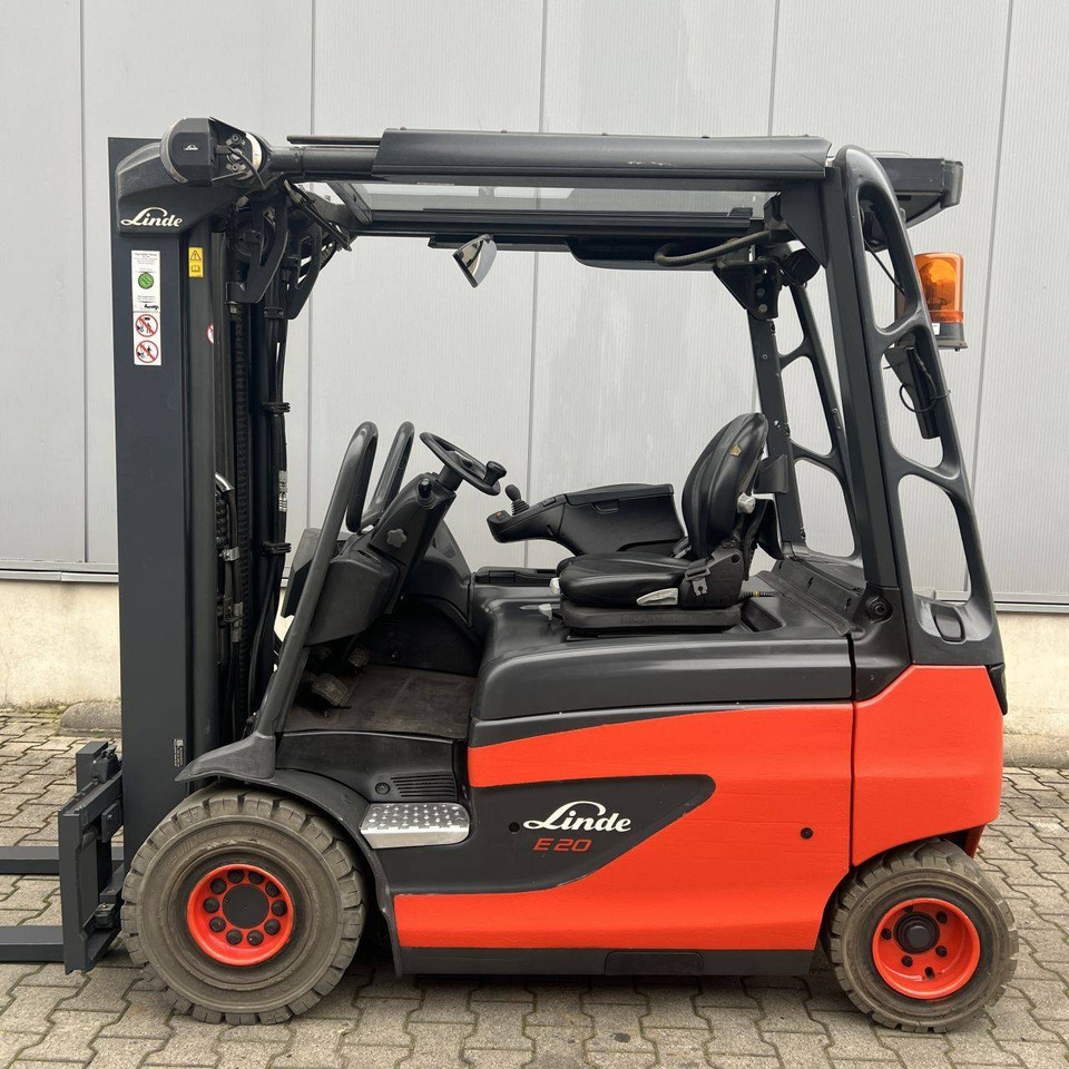 Linde E20R (387) Roadster - Električni viličar: slika 2 Linde E20R (387) Roadster - Električni viličar: slika 2