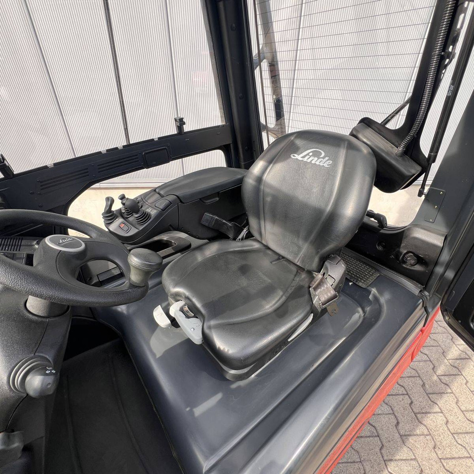 Linde E25 (387) - Električni viličar: slika 4 Linde E25 (387) - Električni viličar: slika 4