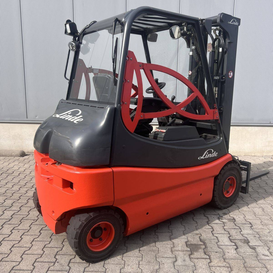Linde E25S (336-03) - Električni viličar: slika 2 Linde E25S (336-03) - Električni viličar: slika 2