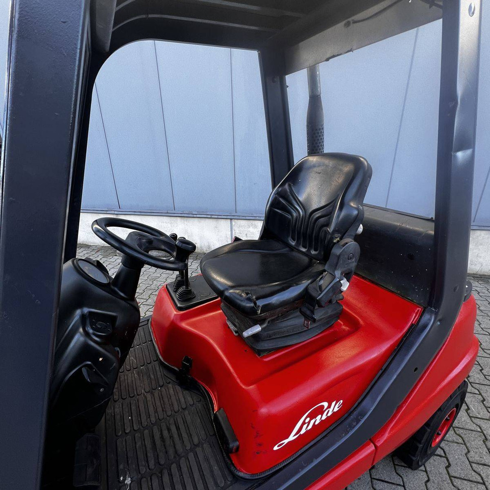 Linde H25D (351-03) - Diesel viličar: slika 3 Linde H25D (351-03) - Diesel viličar: slika 3