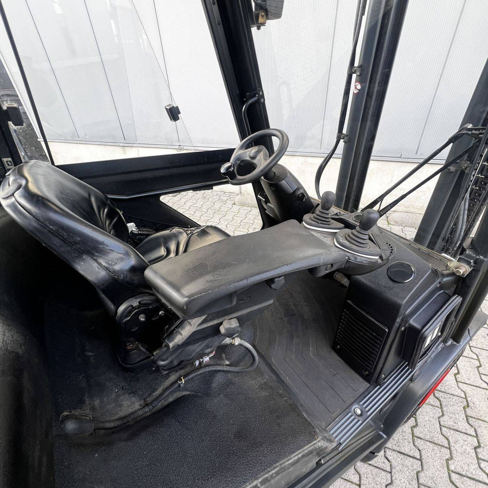 Linde H25D (392) - Diesel viličar: slika 5 Linde H25D (392) - Diesel viličar: slika 5