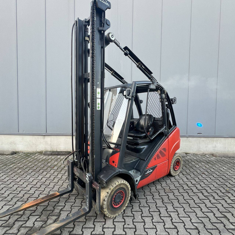 Linde H25T-02 (392) EVO - Plinski viličar: slika 1 Linde H25T-02 (392) EVO - Plinski viličar: slika 1
