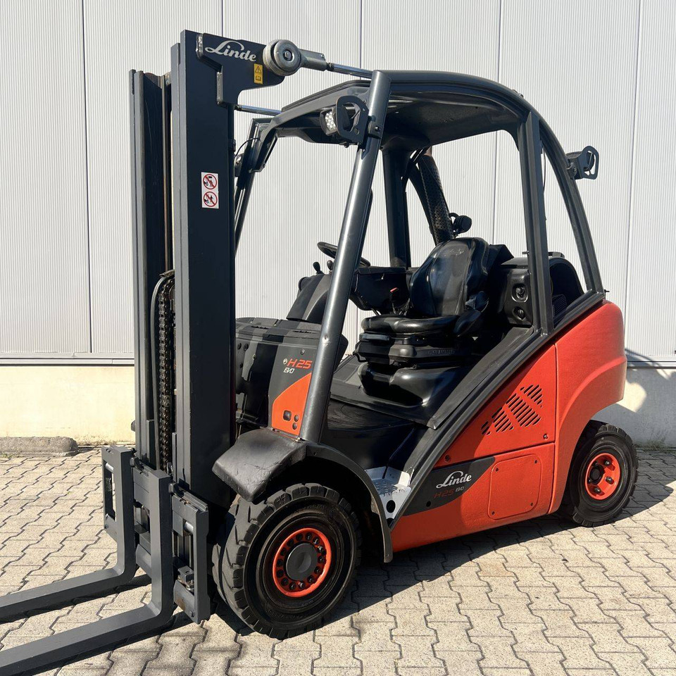 Linde H25T (392) EVO - Plinski viličar: slika 1 Linde H25T (392) EVO - Plinski viličar: slika 1