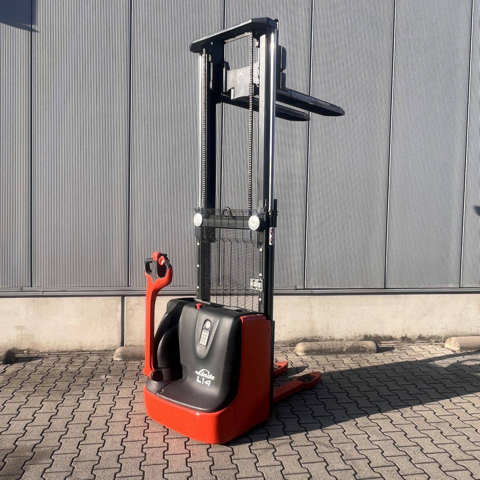 Linde L14C (1169) - Stroj za zlaganje: slika 2 Linde L14C (1169) - Stroj za zlaganje: slika 2