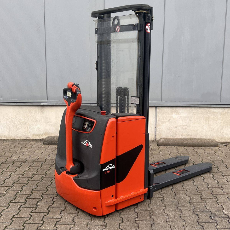 Linde L16 (1173) - Stroj za zlaganje: slika 1 Linde L16 (1173) - Stroj za zlaganje: slika 1